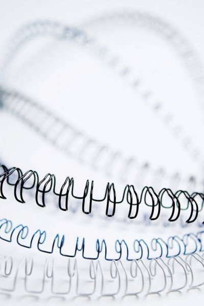 Grzbiety drutowe biale 12mm (100szt) 53270 FELLOWES (81-100 kartek) 1/2" skok 3:1